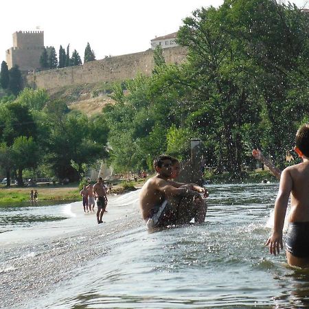 El Cerezo Villa Ciudad-Rodrigo Dış mekan fotoğraf