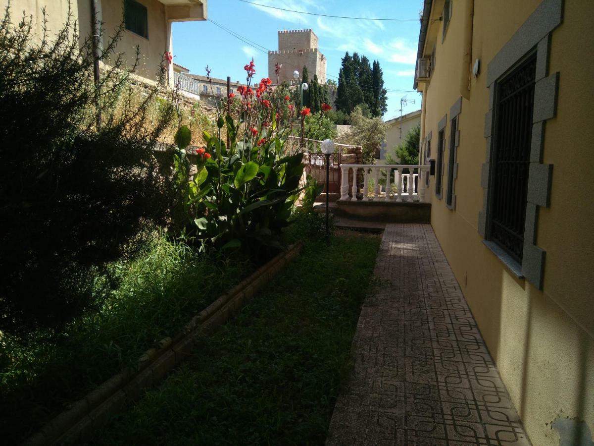 El Cerezo Villa Ciudad-Rodrigo Dış mekan fotoğraf